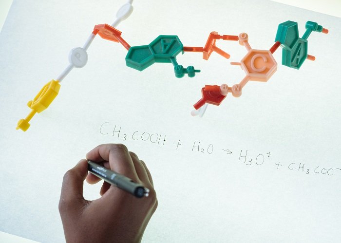 New Molecule Targets Shingles and Chickenpox Virus